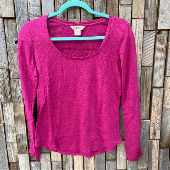 Lucky Brand Tops - Lucky Brand too shirt blouse fuchsia pink size XS